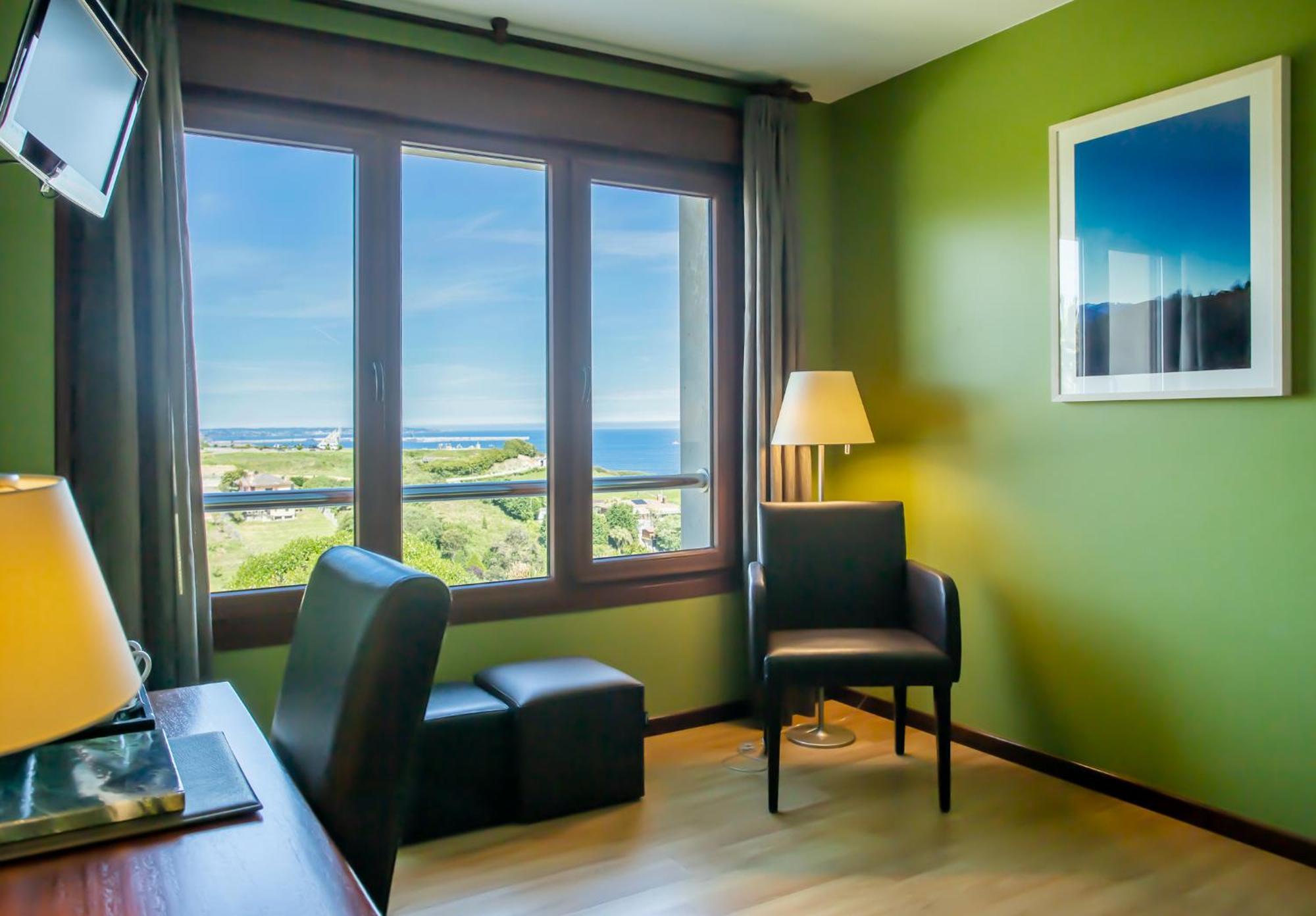 Hotel La Colina Gijón Esterno foto