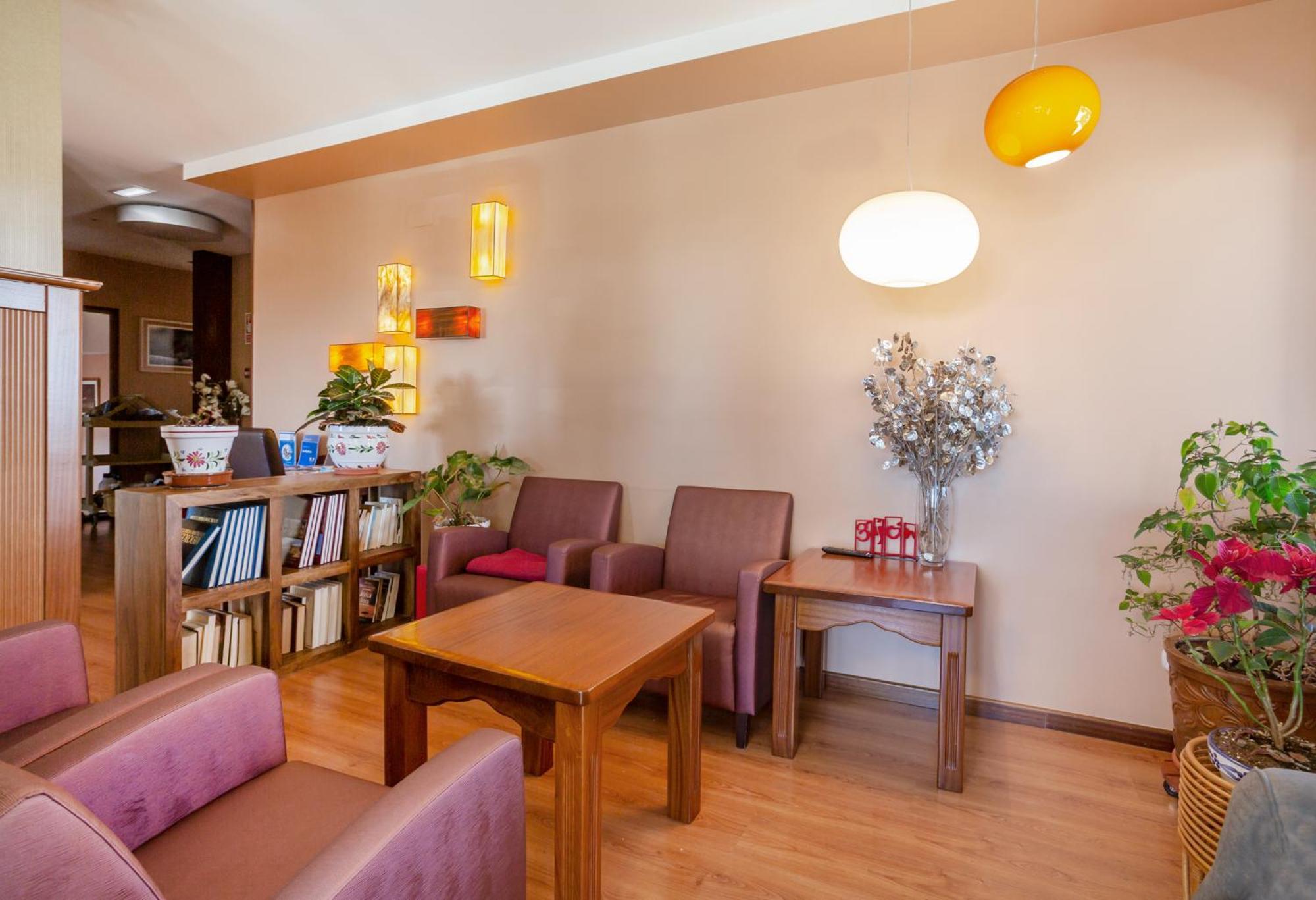Hotel La Colina Gijón Esterno foto