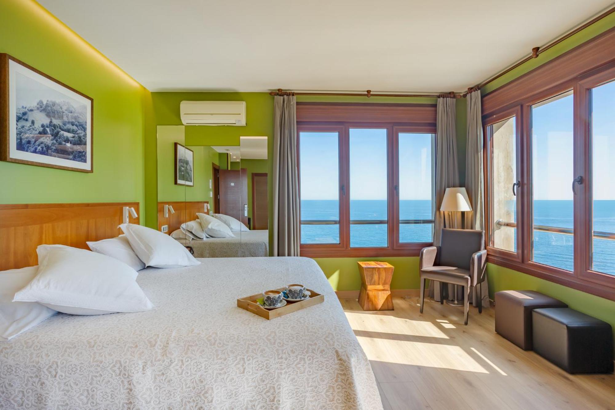 Hotel La Colina Gijón Esterno foto